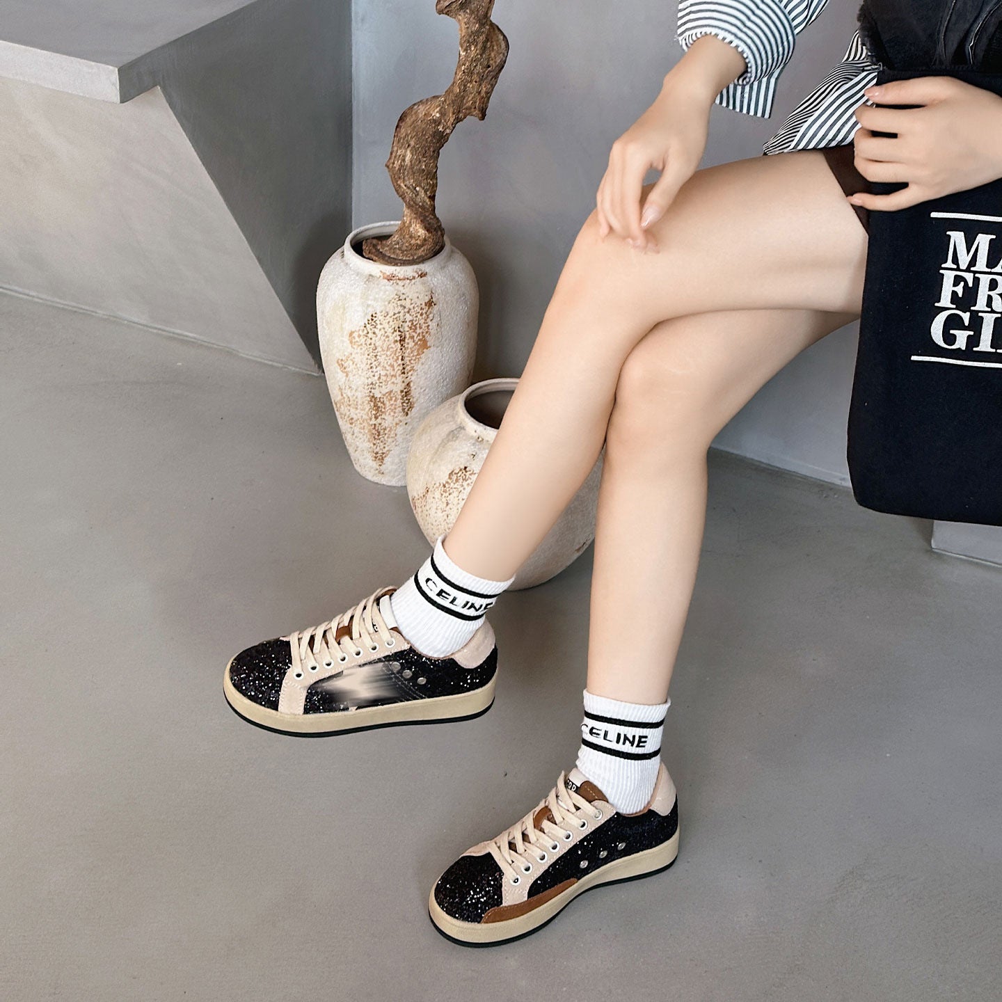 Women's Dirty Autumn Brushed Retro Star Fashion Sneakers