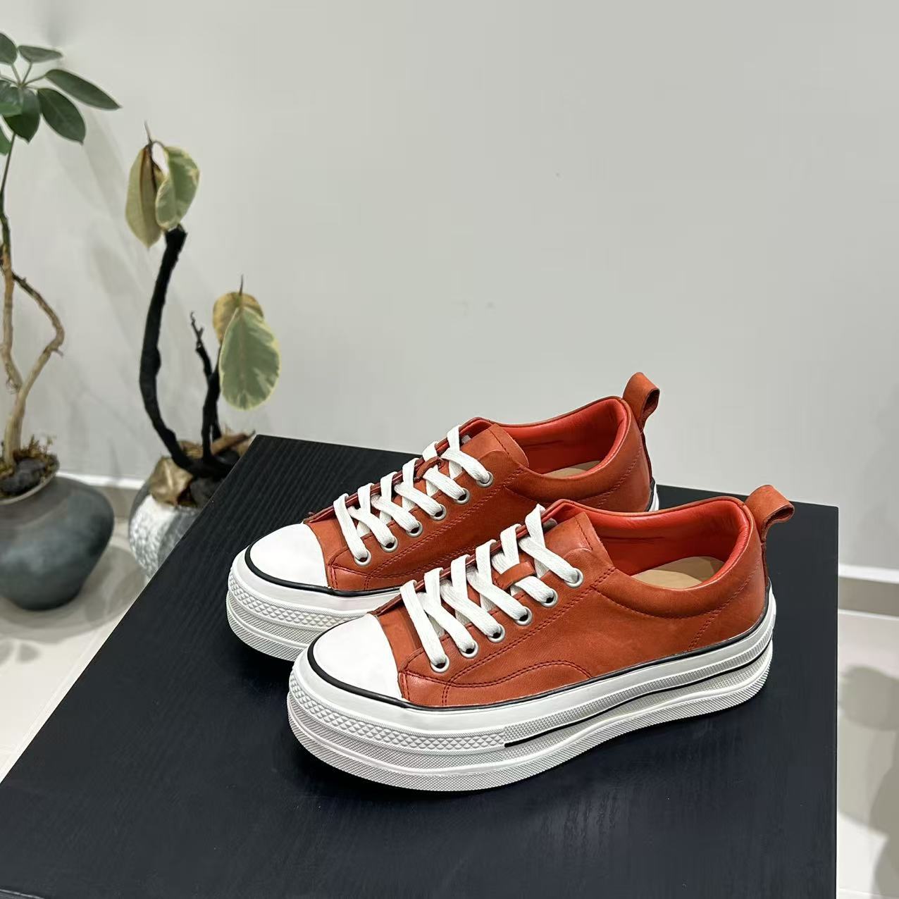 Women's Platform Classic Style Increased Lace Up Round Toe Women's Board Shoes