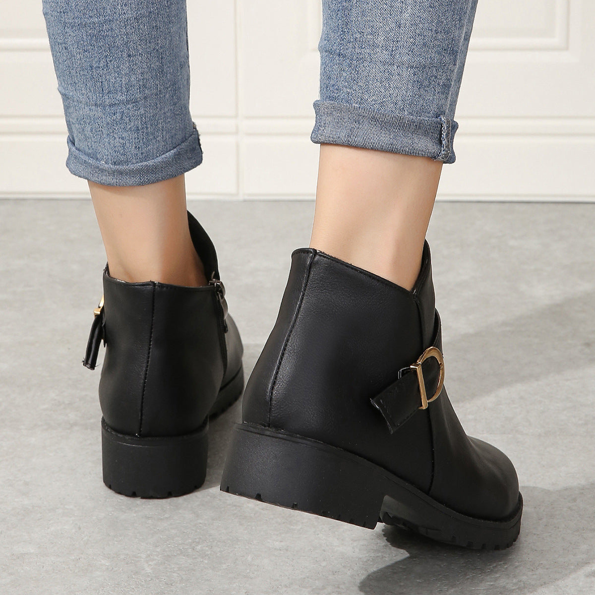 Women's Size Round Toe Side Zipper Chunky Ankle Boots