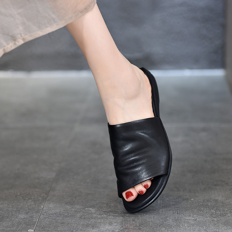 Women's Summer Outdoor First Layer Cowhide Retro Bottom Easy Flat Slippers