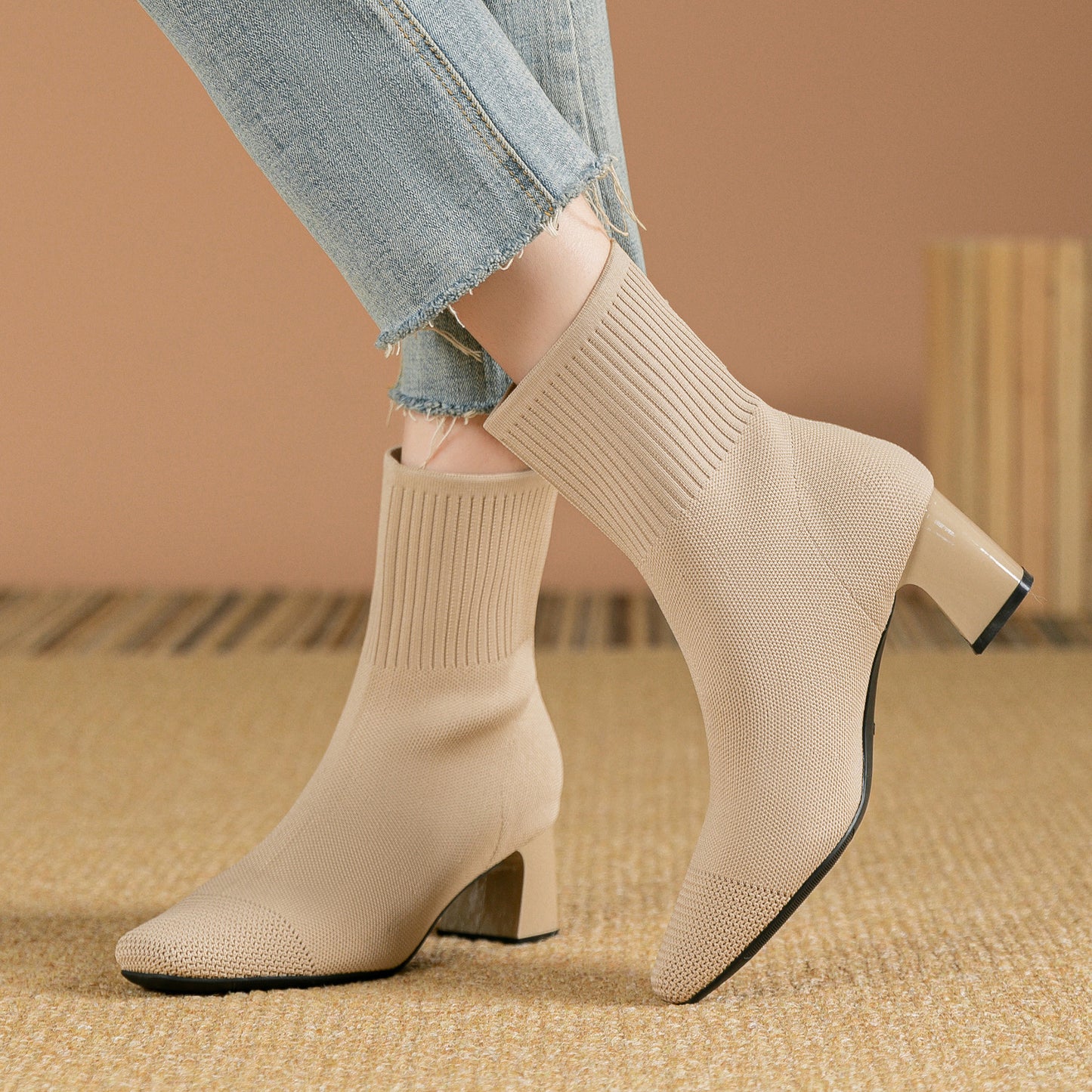 Women's Elastic Chunky Thin Knitted Sock Black Square Boots