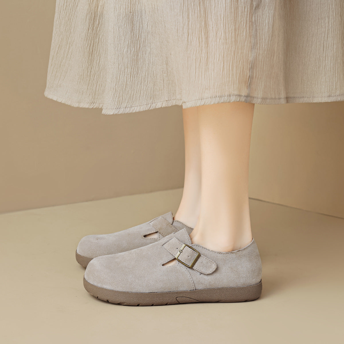 Women's Genuine Retro Platform Cowhide Slip-on Soft Bottom Women's Fashion Shoes