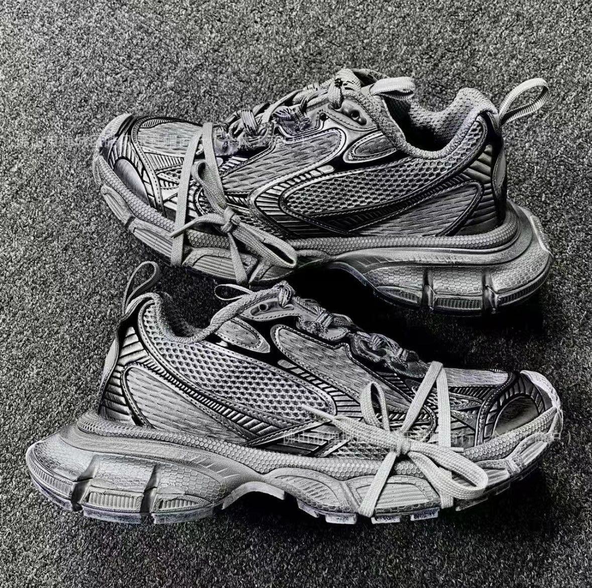 Women's & Men's Paris B- Style Distressed Dirty Dad Height Increasing Breathable Sneakers