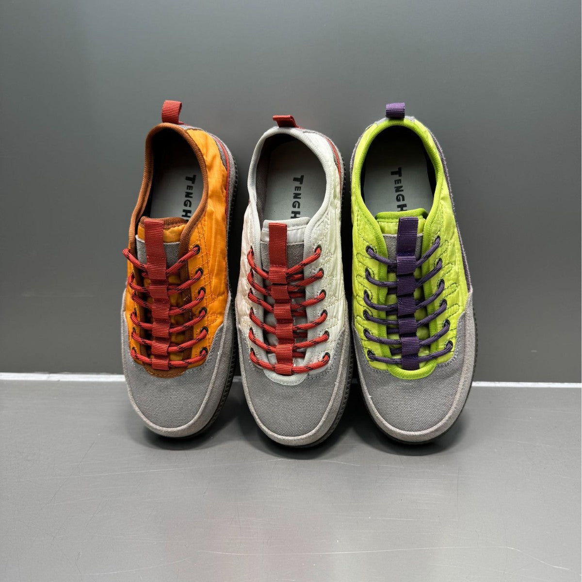 Women's Outdoor Style Stitching Low Top Flat Women's Sports Shoes