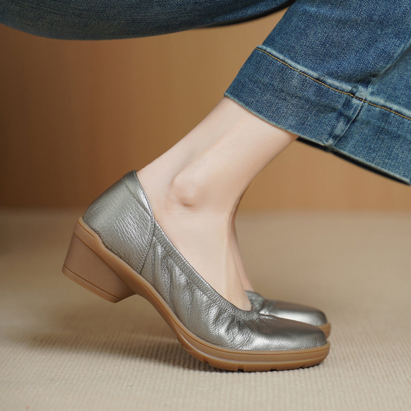 Women's Size Spring High Chunky Commuter Shallow Mouth Milky White Soft Women's Shoes