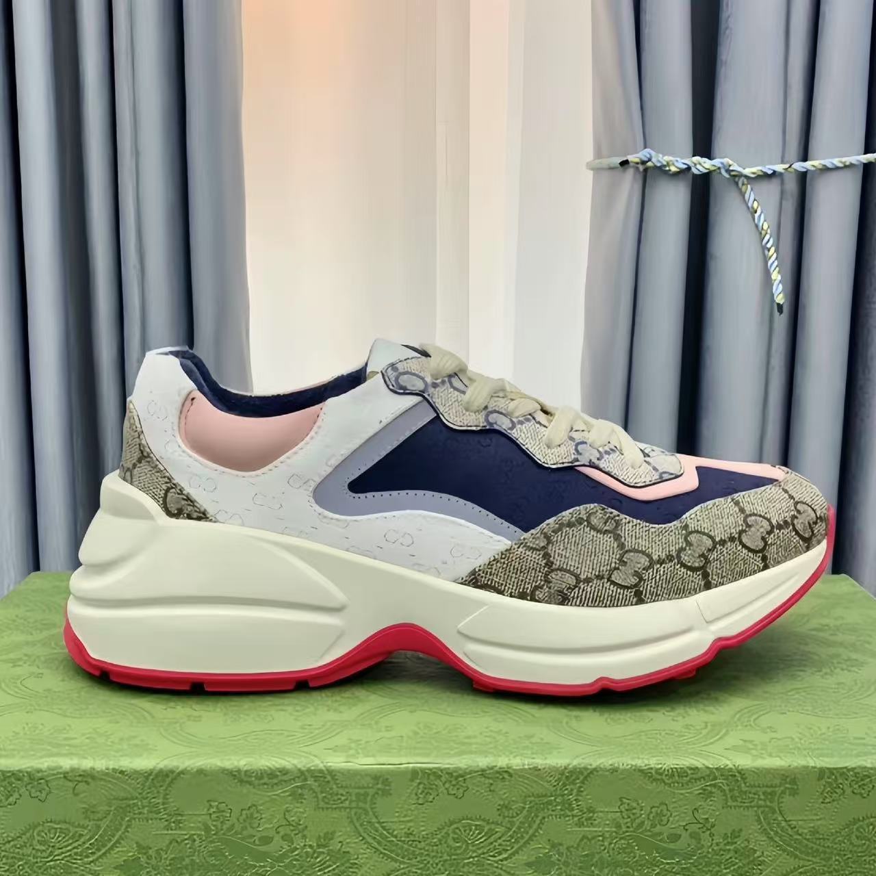 Women's Color Matching Printed Thick Bottom Not Women's Sports Shoes