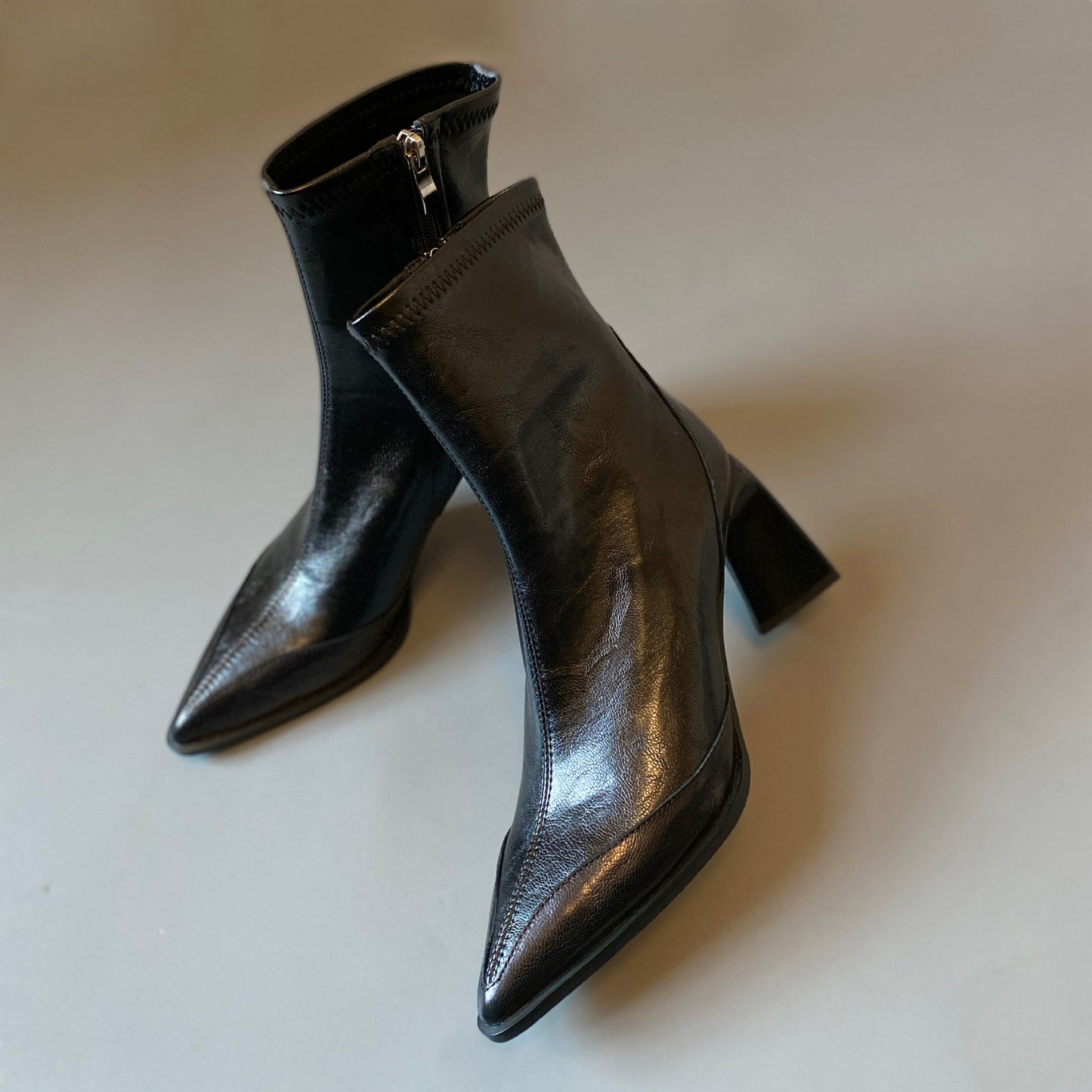 Women's Toe Soft Skinny High Short Side Zipper Elegant Women's Leather Boots