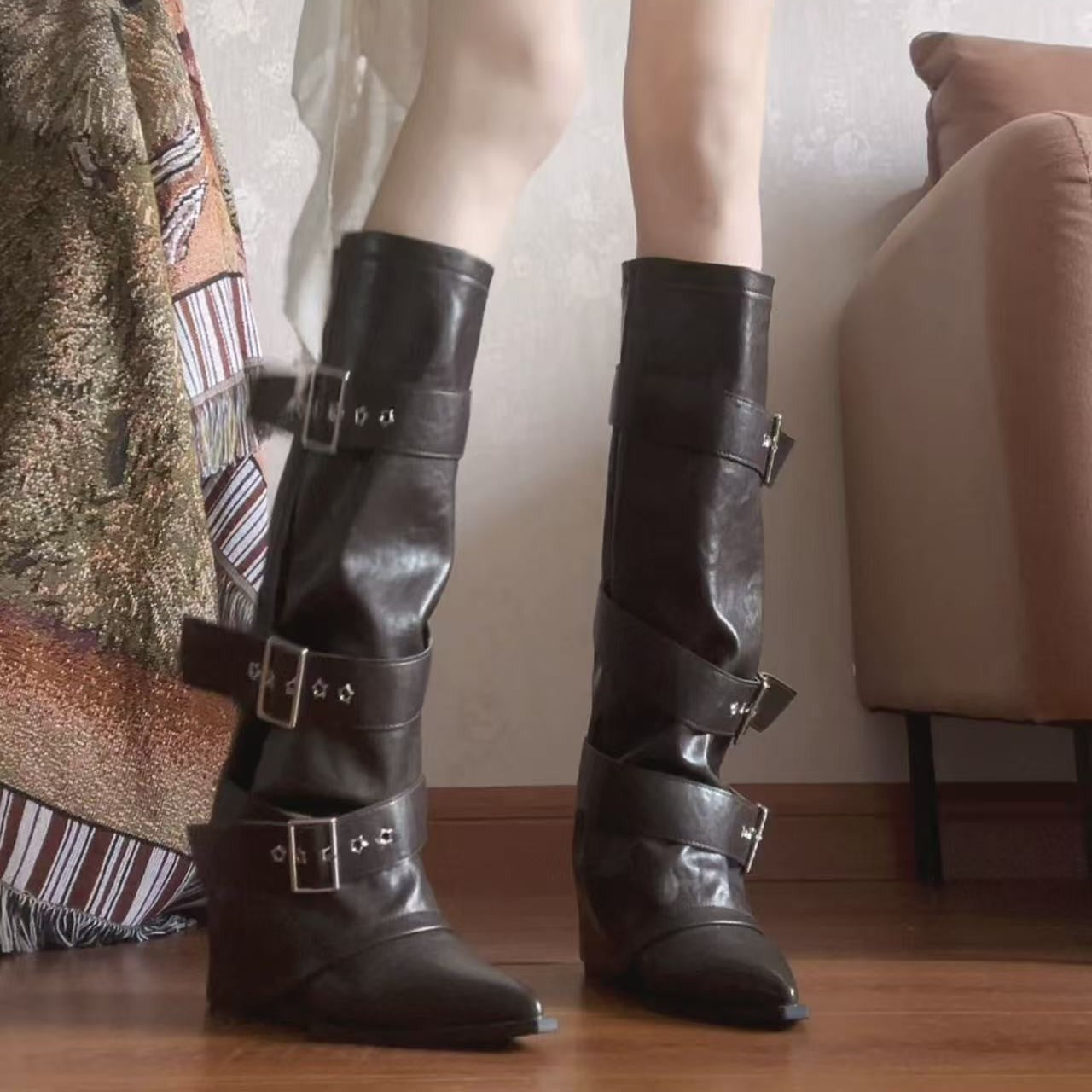 Women's Rivet Pointed Toe High-heeled Thigh Soft Stiletto Women's Leather Boots