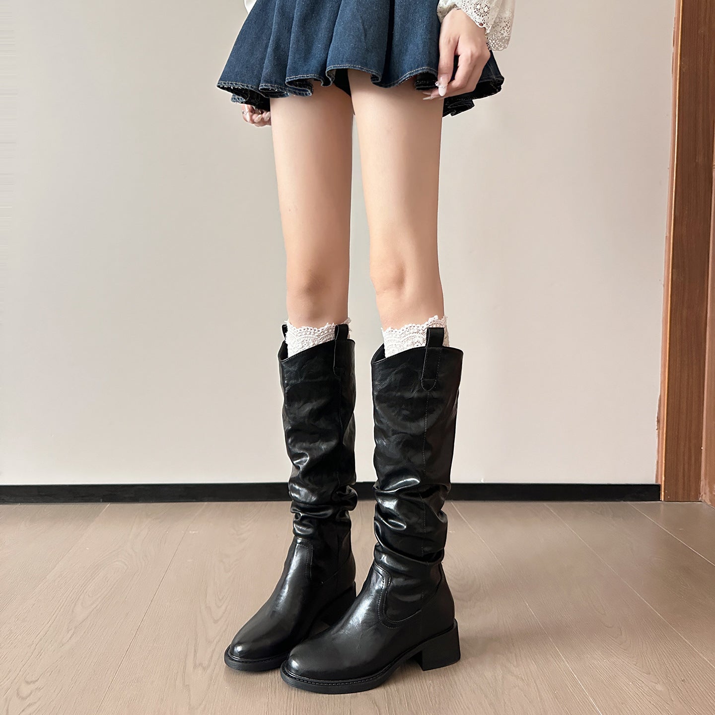 Height Increasing Insole Retro Western Cowboy Pleated Pile Style V Women's Fashion Shoes