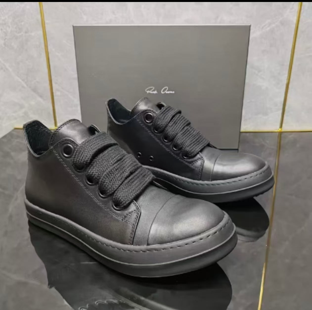 Women's & Men's Style Genuine Comfortable Board Men's Casual Shoes