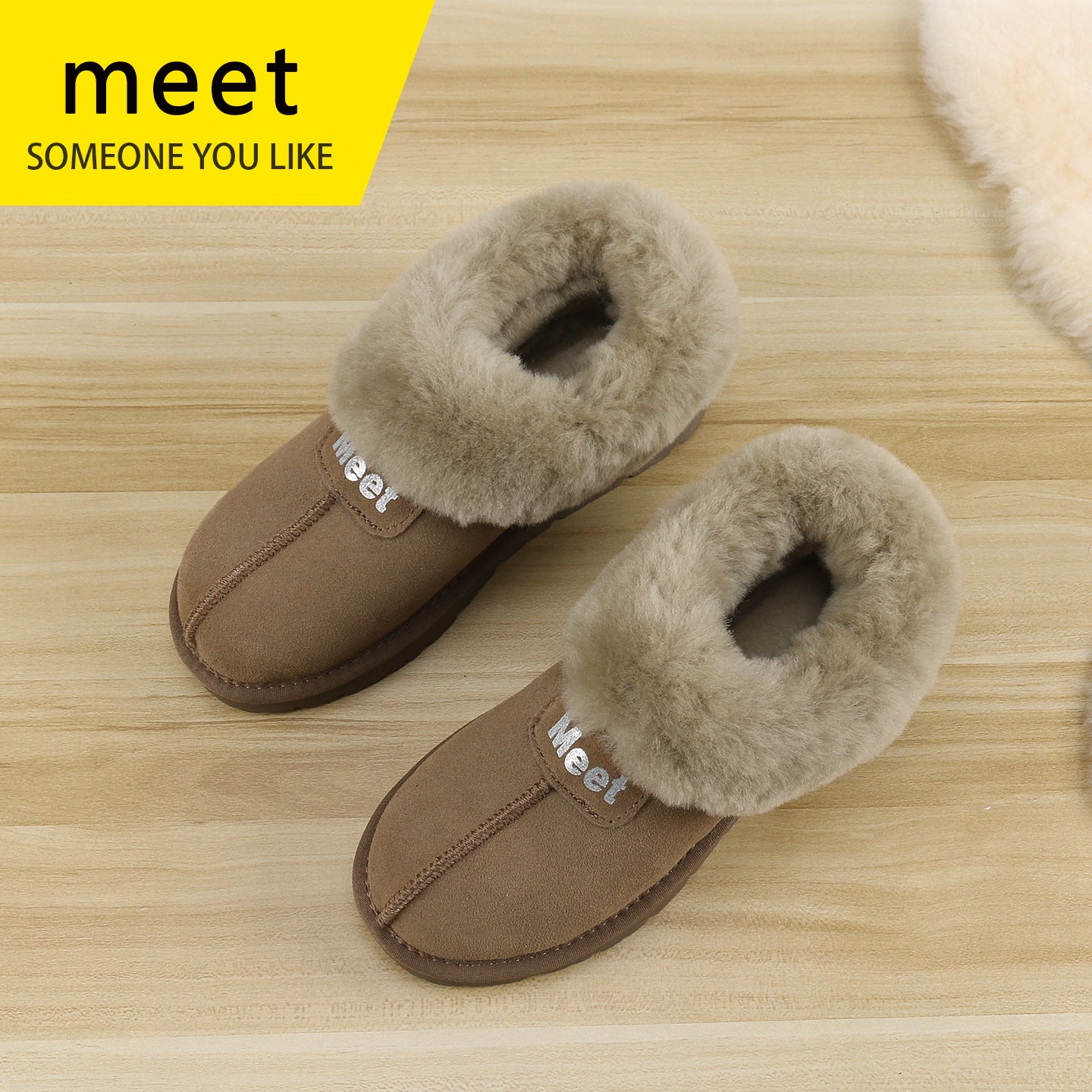 Women's Sheepskin Fur Integrated Mini Short Winter Snow Boots