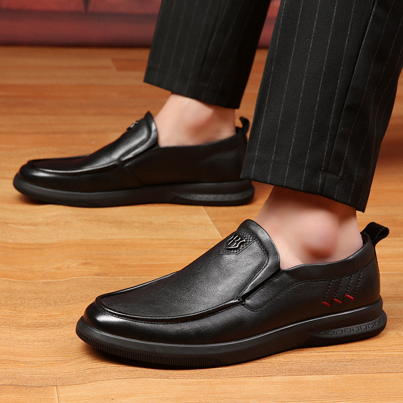 Men's Top Layer Cowhide Soft Surface Bottom Casual Shoes