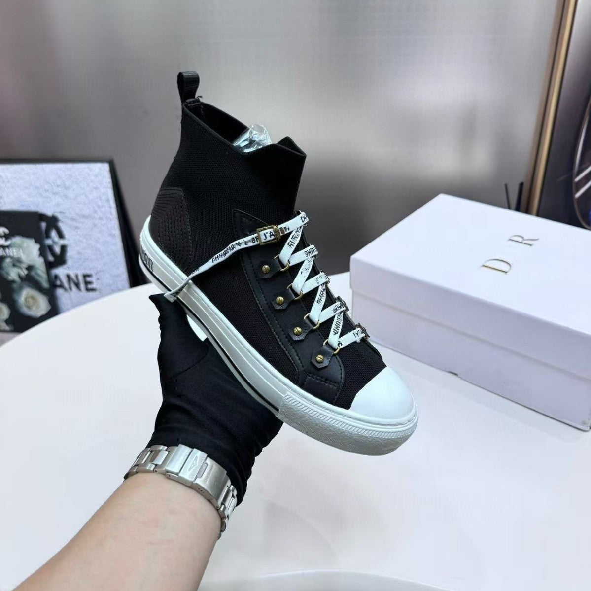 Women's Letter Presbyopic Embroidered Sports Leisure White Canvas Shoes