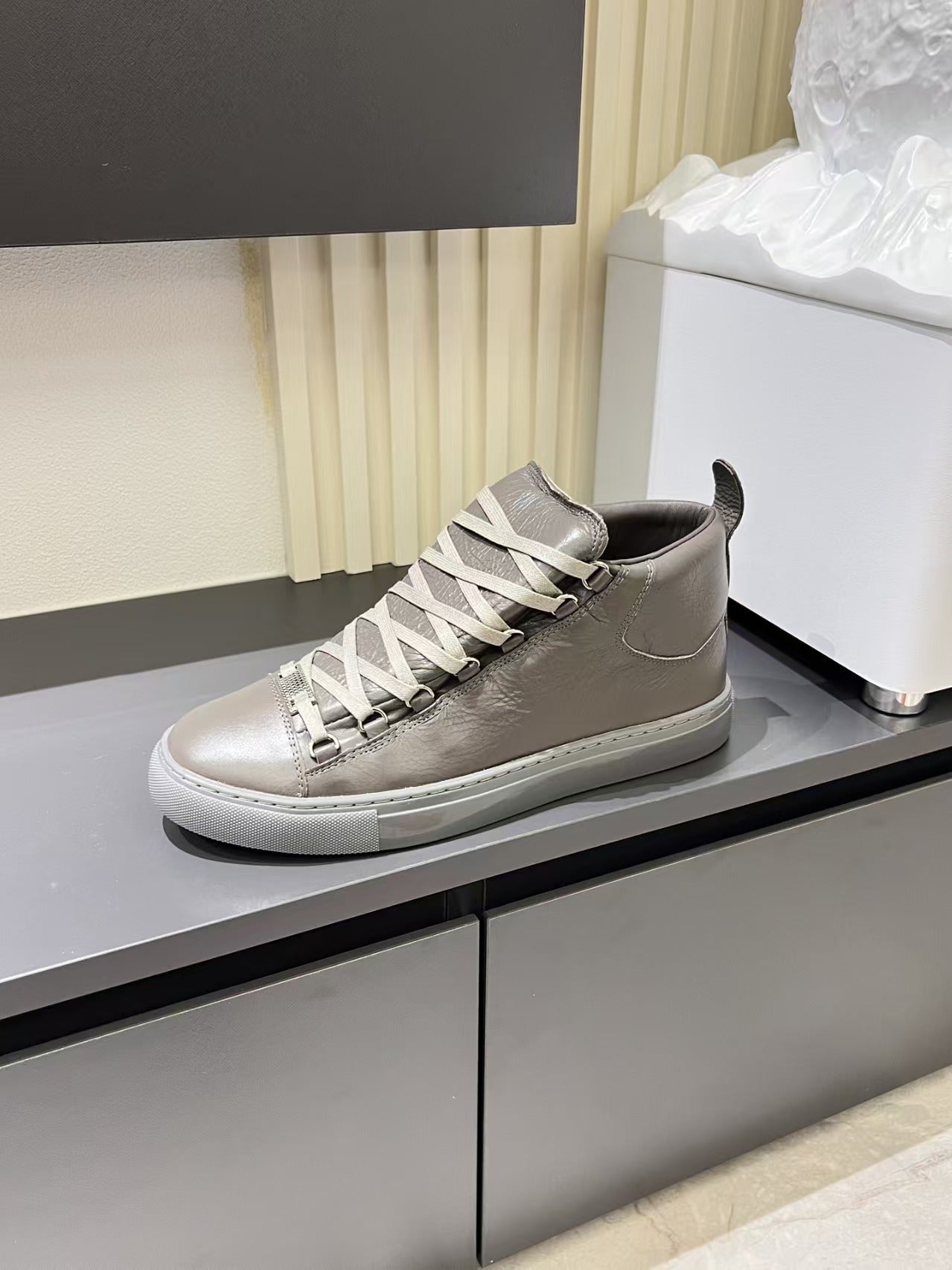Men's Fashion Trendy Paris Vintage Genuine Men's Board Shoes