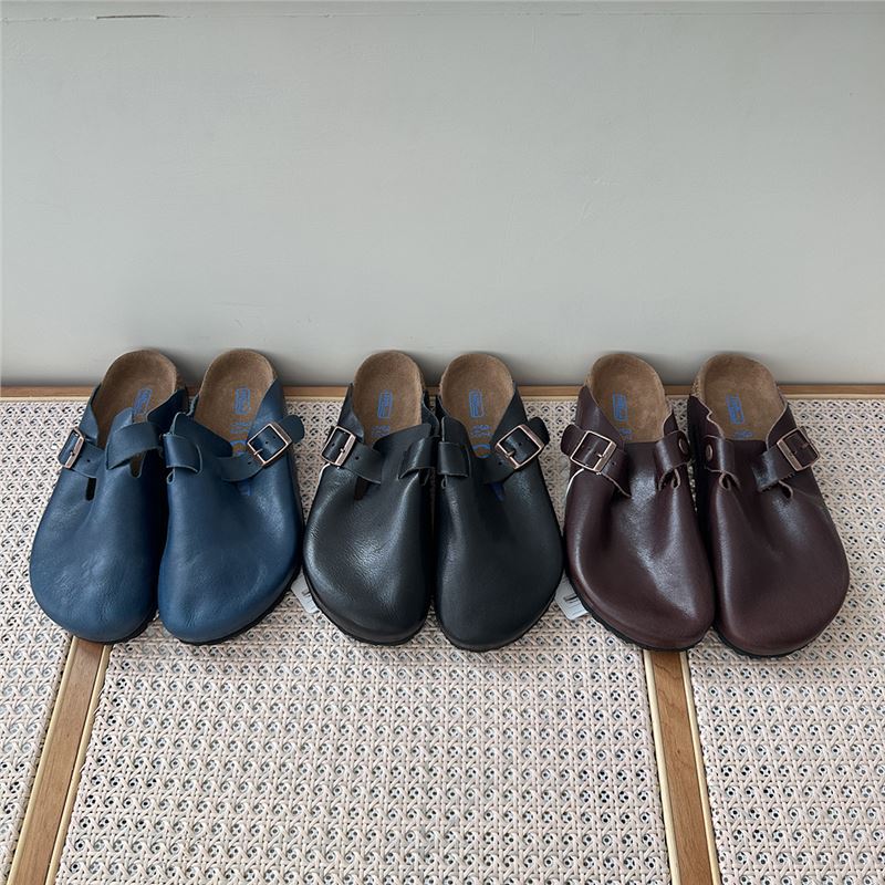 Women's Retro Closed Toe Half Outer Wear Slip-on Lazy Flat Thick-soles Slippers