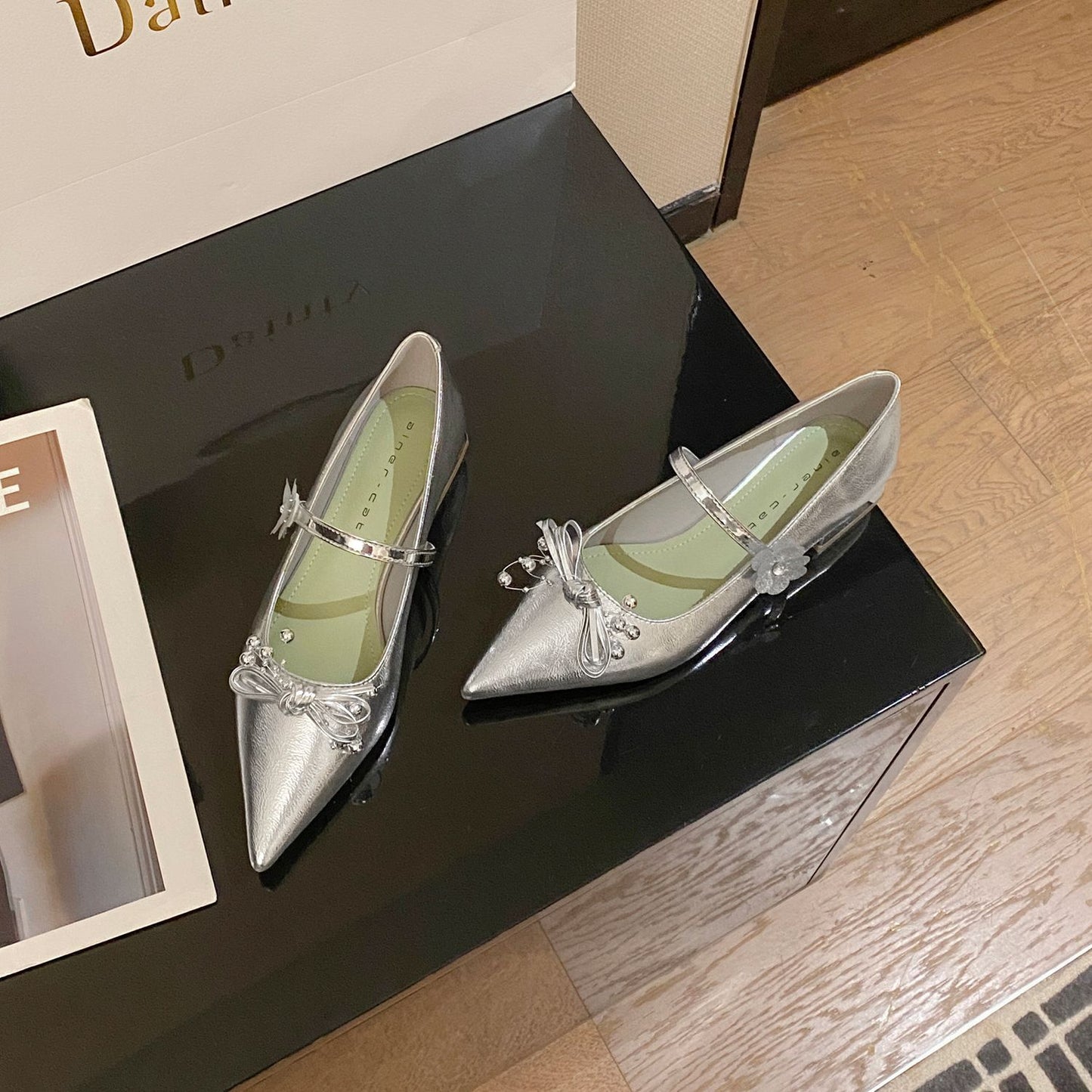 Women's Mary Jane French Style Bow Patent Low-cut Heels