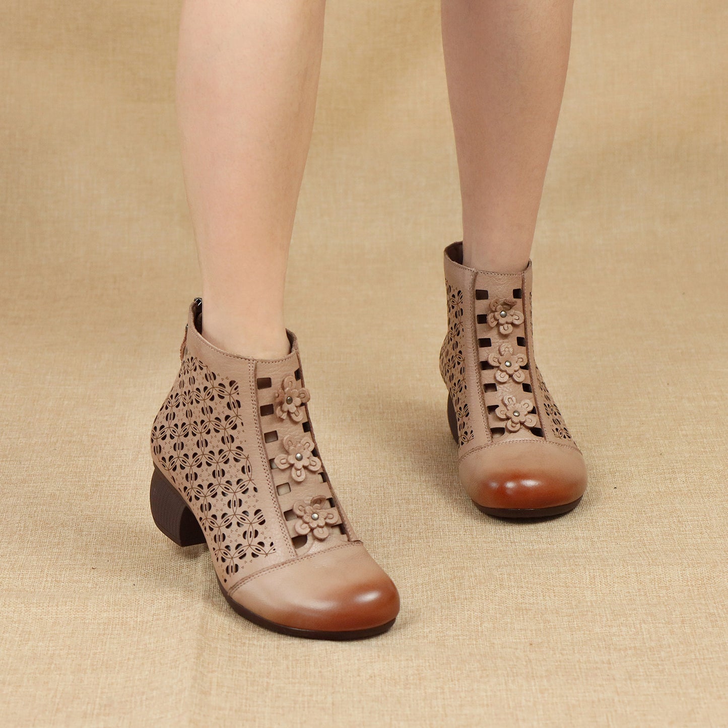 Women's Mom Genuine Retro Comfortable Hollow Soft Boots