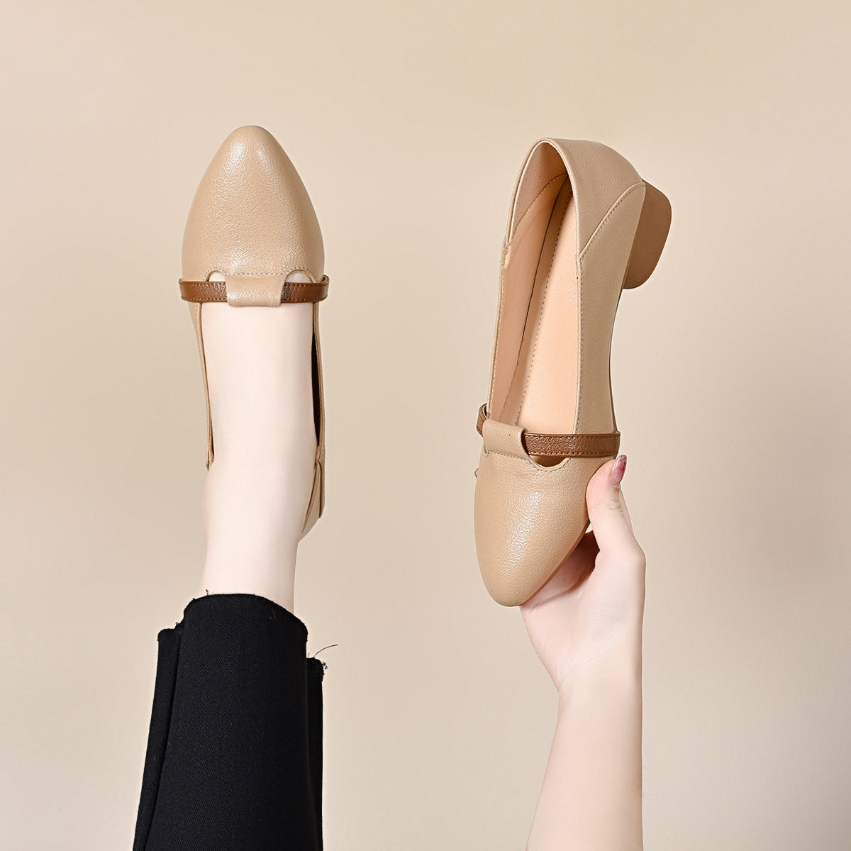 Women's Pumps Chunky Pointed Toe Low-cut Soft Comfortable Heels