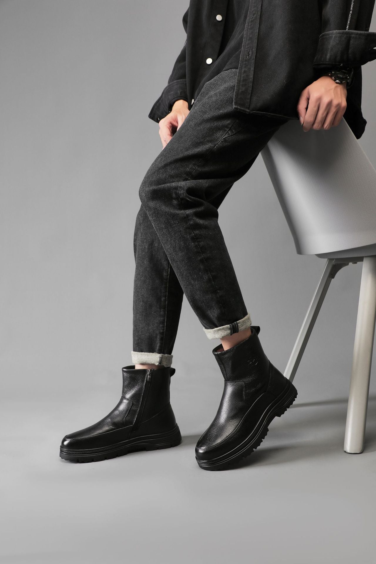 Men's Winter Thick-soled Martin Black Versatile Fleece-lined Snow Boots