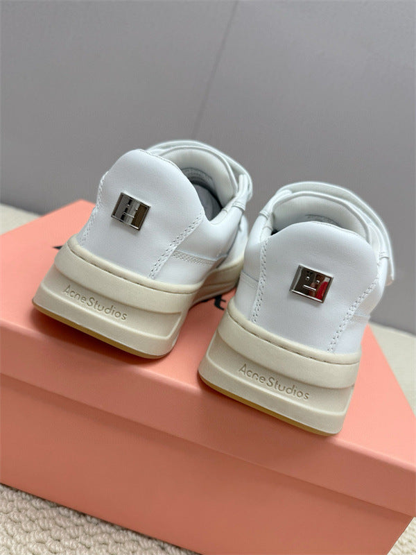 Women's Style Classic Smiley White Velcro Versatile Women's Shoes