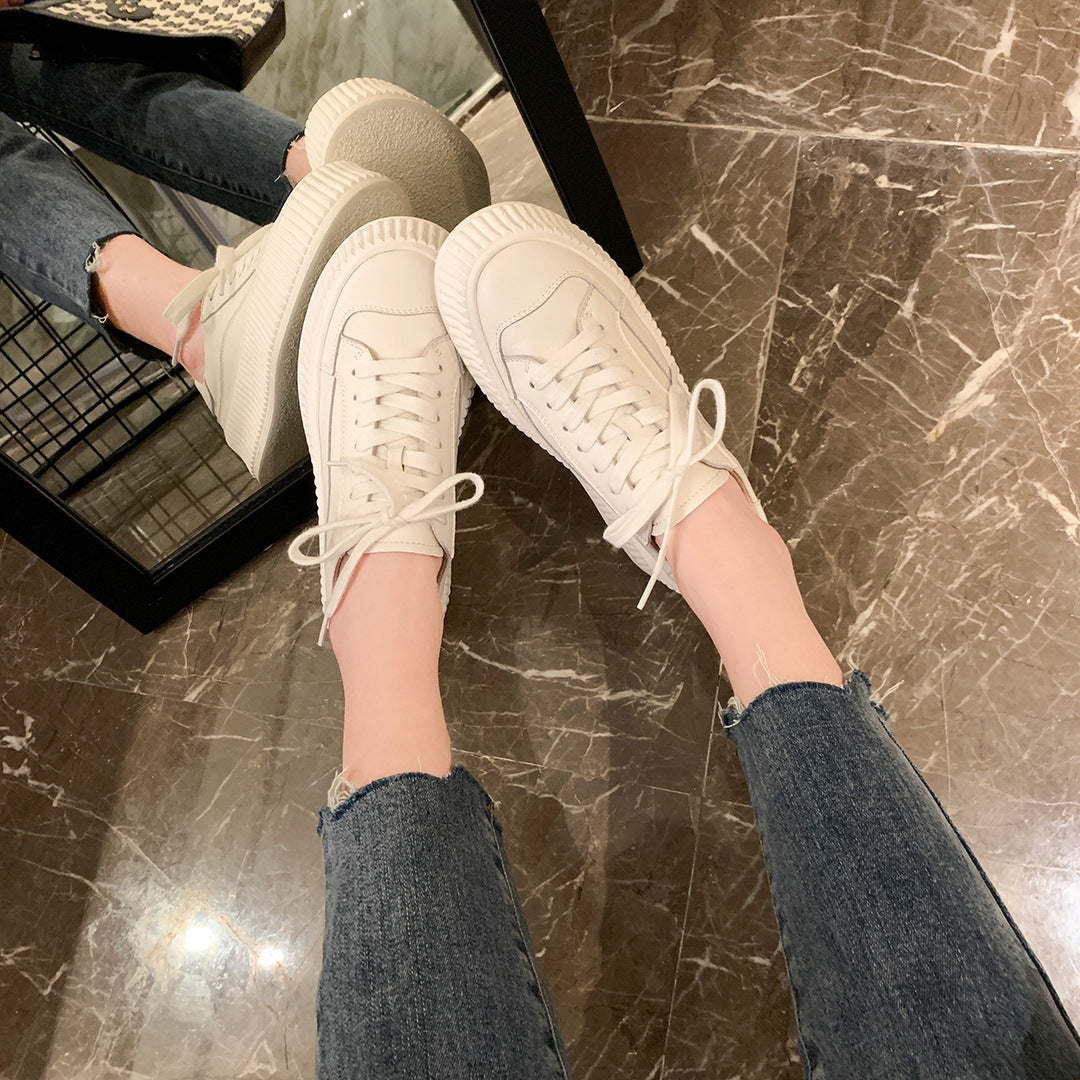 Women's Shape Round Head Thick Bottom Height Increasing Cowhide Leisure Platform Women's Casual Shoes