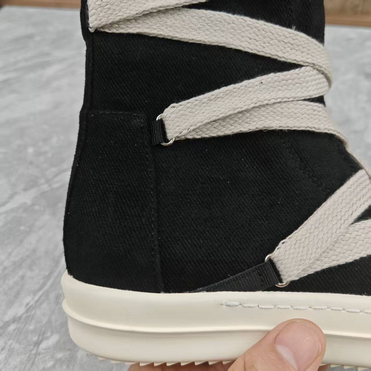 Women's & Men's European Goods Breathable Platform Men's Board Shoes