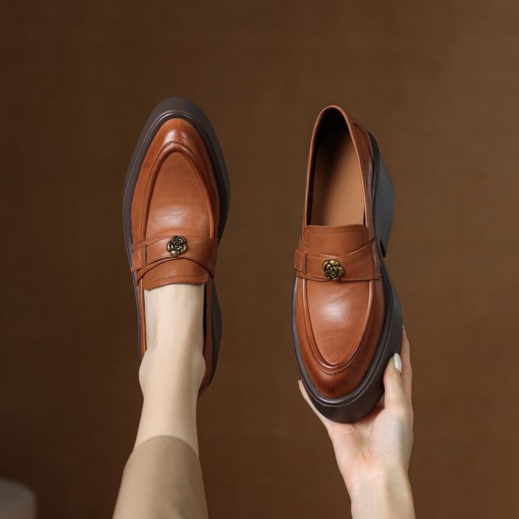 Women's High Authentic Platform Pointed Toe Camellia Wedge Loafers