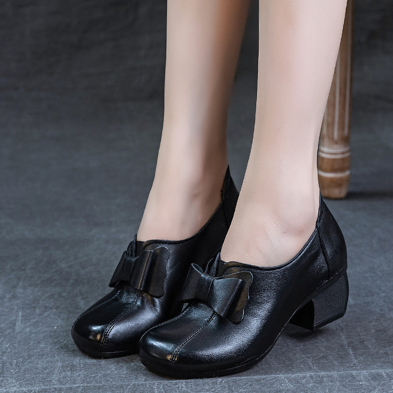 Women's Autumn Thick Soft Bottom Top Layer Cowhide Bow Casual Shoes