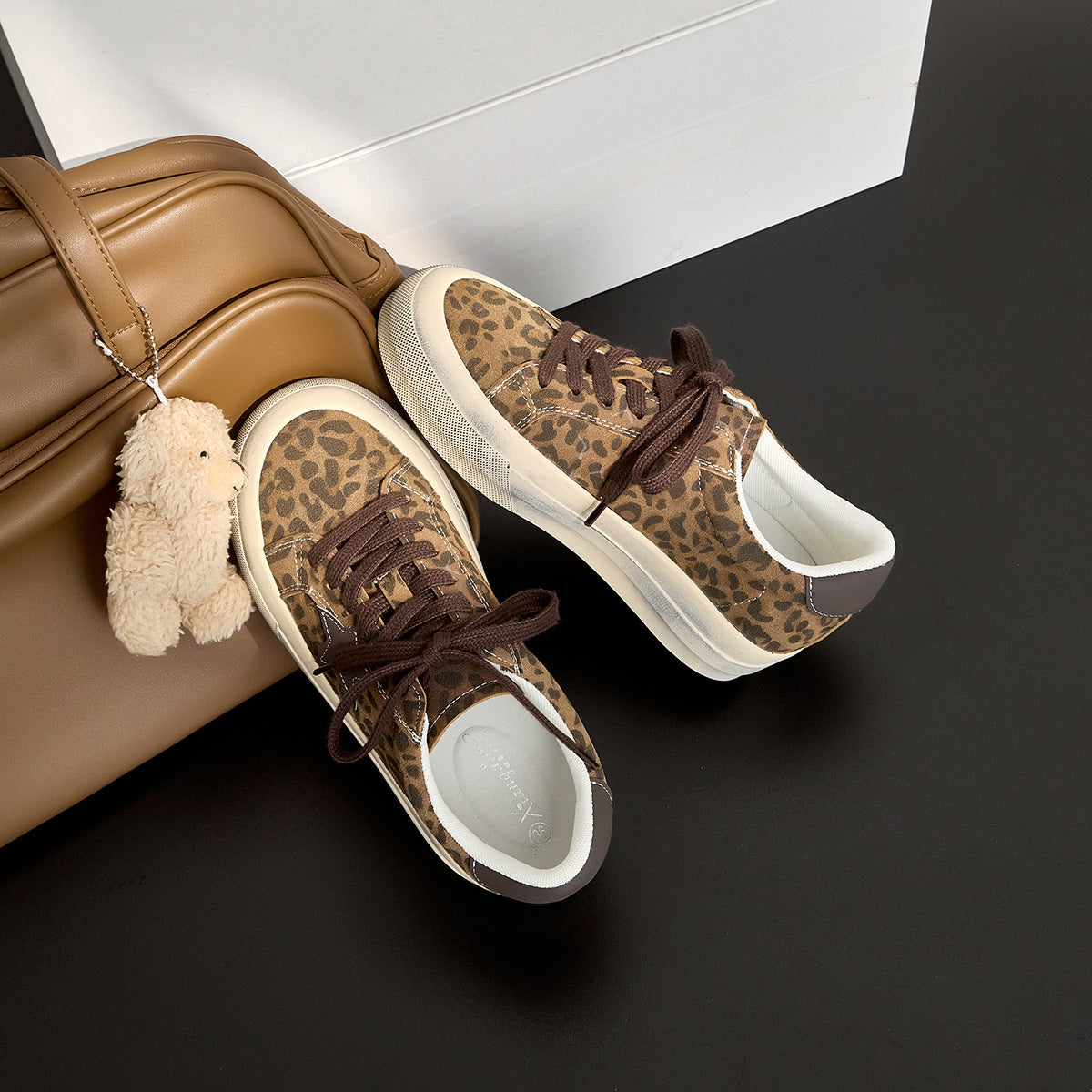 Head Old Thick Bottom Bread Dirty Retro Patchwork Sneakers