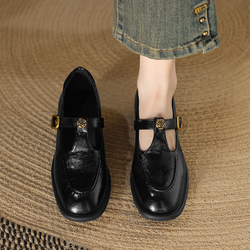 Women's Large Size Spring Chunky Pumps Camellia Buckle Men's Shoes