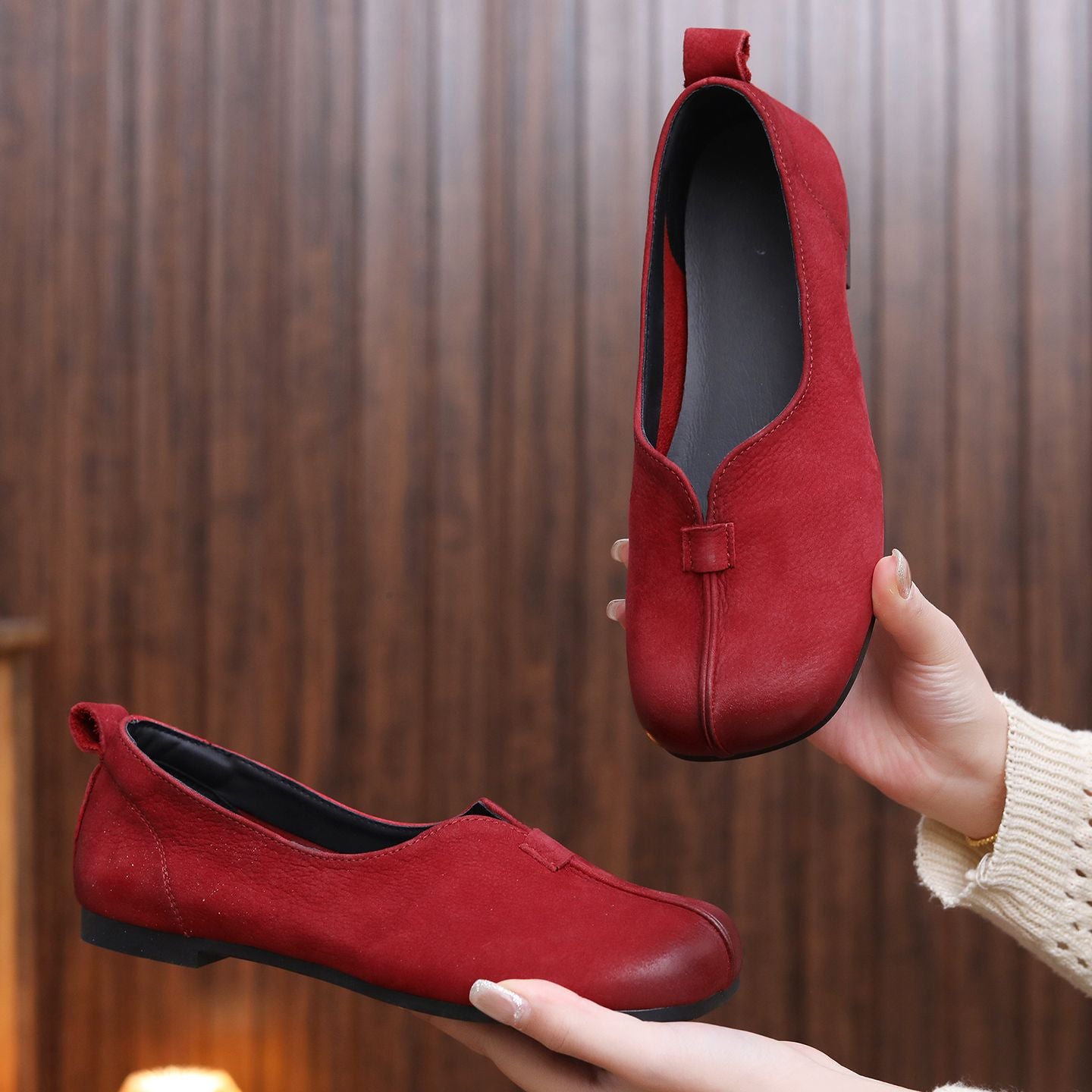 Women's Cowhide Mother's Spring Ethnic Style Flat Chinese Plaid Shallow Middle-aged Mother Shoes