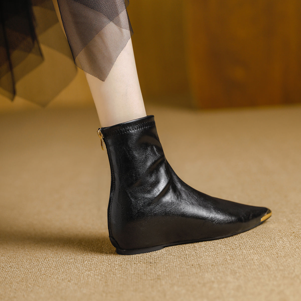 Women's Fashion Pointed Toe Stretch Thin Height Women's Leather Boots