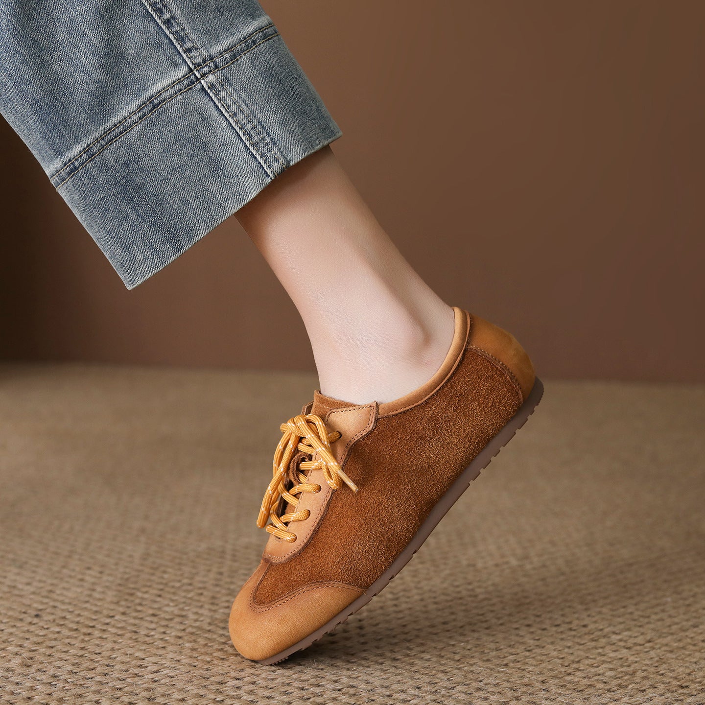 Women's First Layer Cowhide Spring Suede Flat Retro Round Women's Casual Shoes