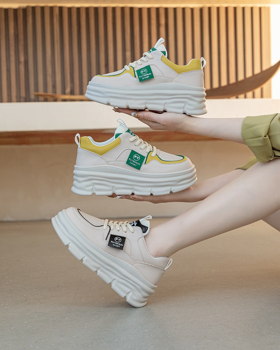 Women's Korean Style Versatile Slip-on Muffin Platform Women's Casual Shoes