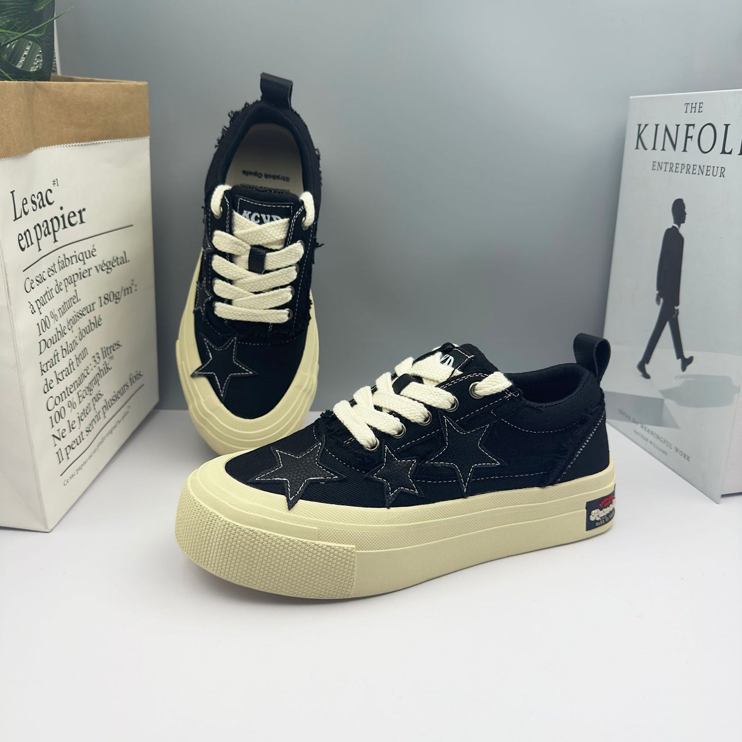 Men's Trendy Retro Embroidered Printed Versatile Skate Fashionable Korean Men's Canvas Shoes