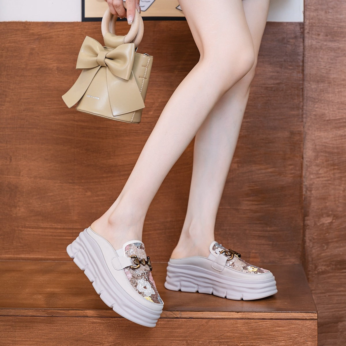 Women's Half Thick Bottom Fashionable Breathable Flat Slippers