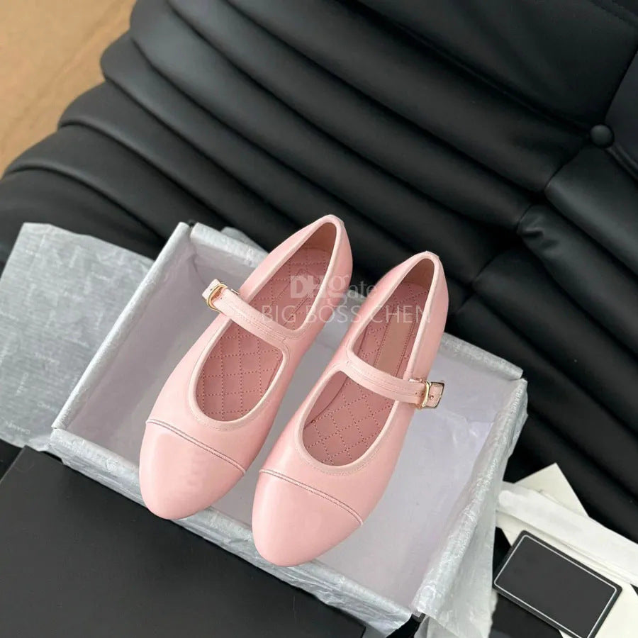 Women's Classic Style Mary Jane Genuine Embroidery Vintage Round Head Loafers