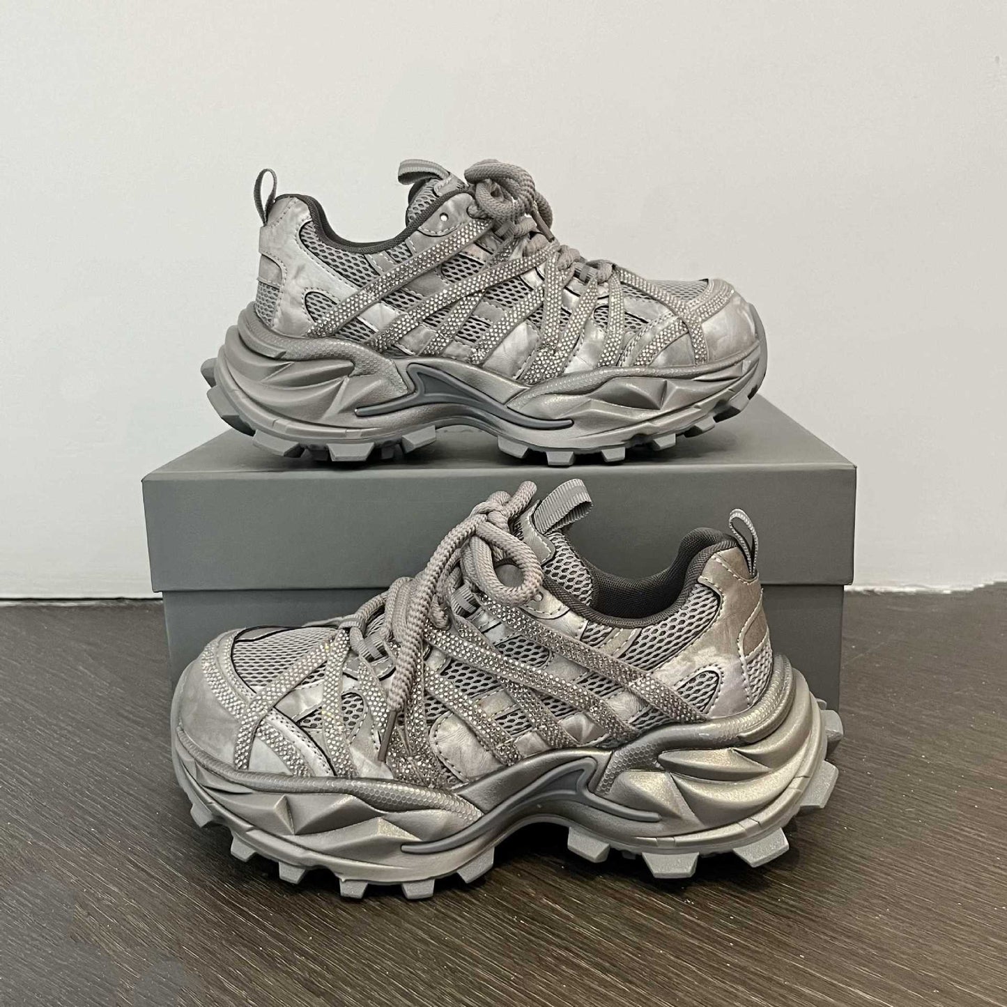 Women's Dad Spring European Goods Fashion Rhinestone Height Women's Casual Shoes