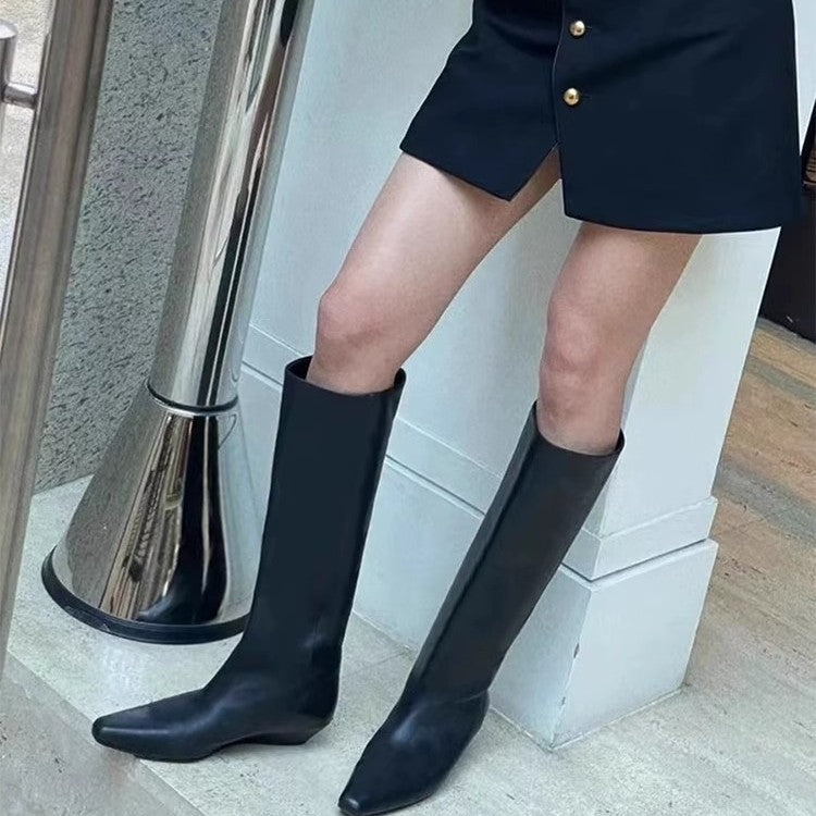 Women's Black Knight Pointed Toe Below The Boots