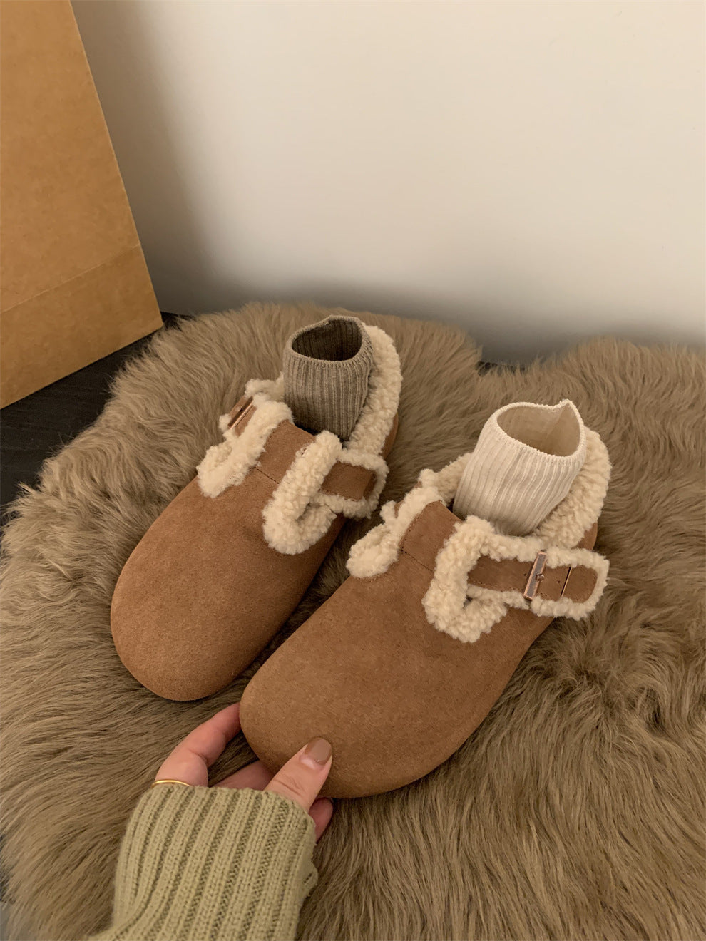 Women's & Men's Retro Platform Brown With Veet Fluffy Men's Shoes