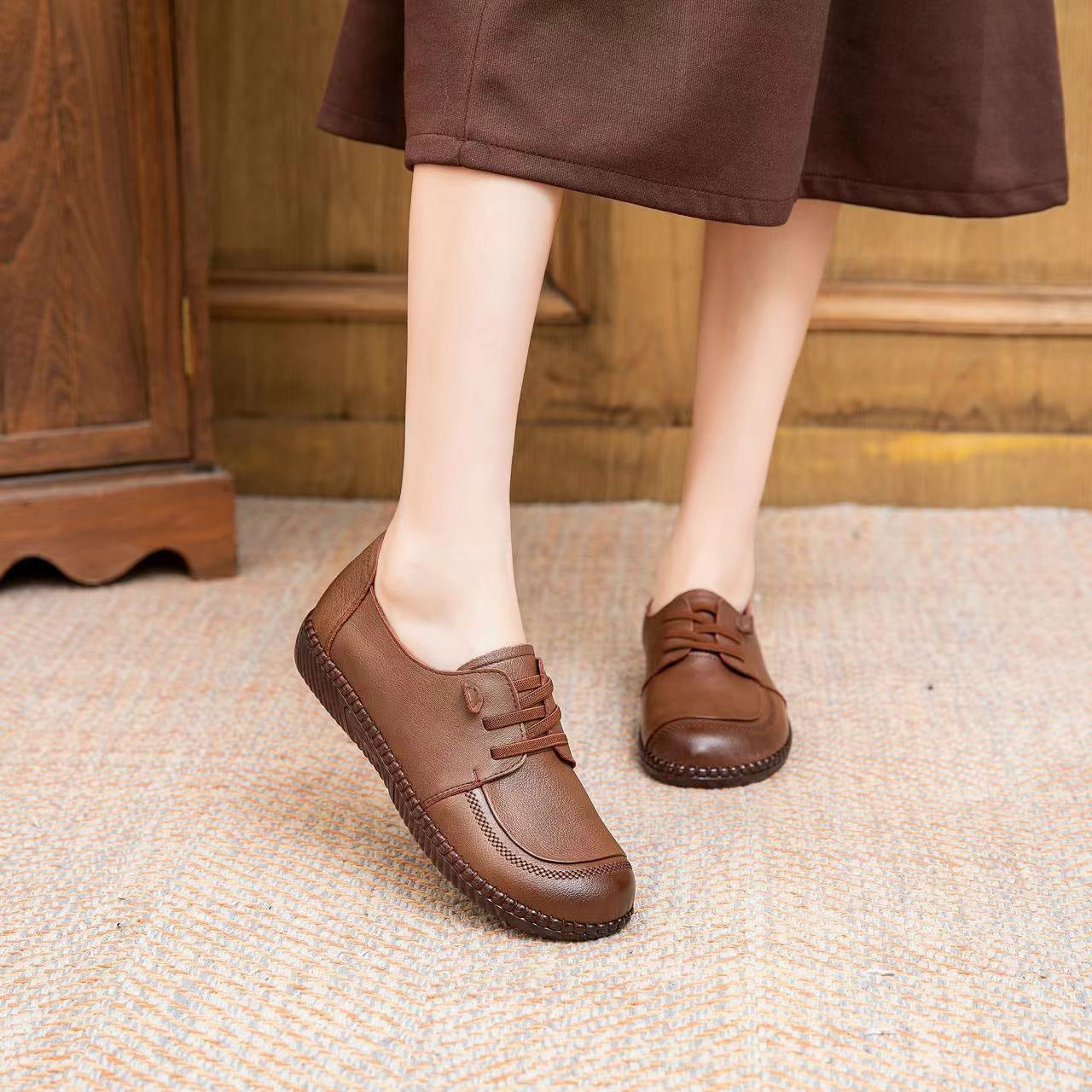 Women's Tendon Bottom Retro Flat Soft Comfortable Round Women's Shoes