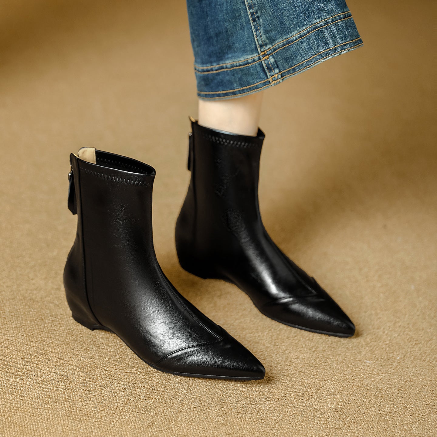 Back Zipper Fashion Slimming Simple Height Increasing Women's Leather Boots