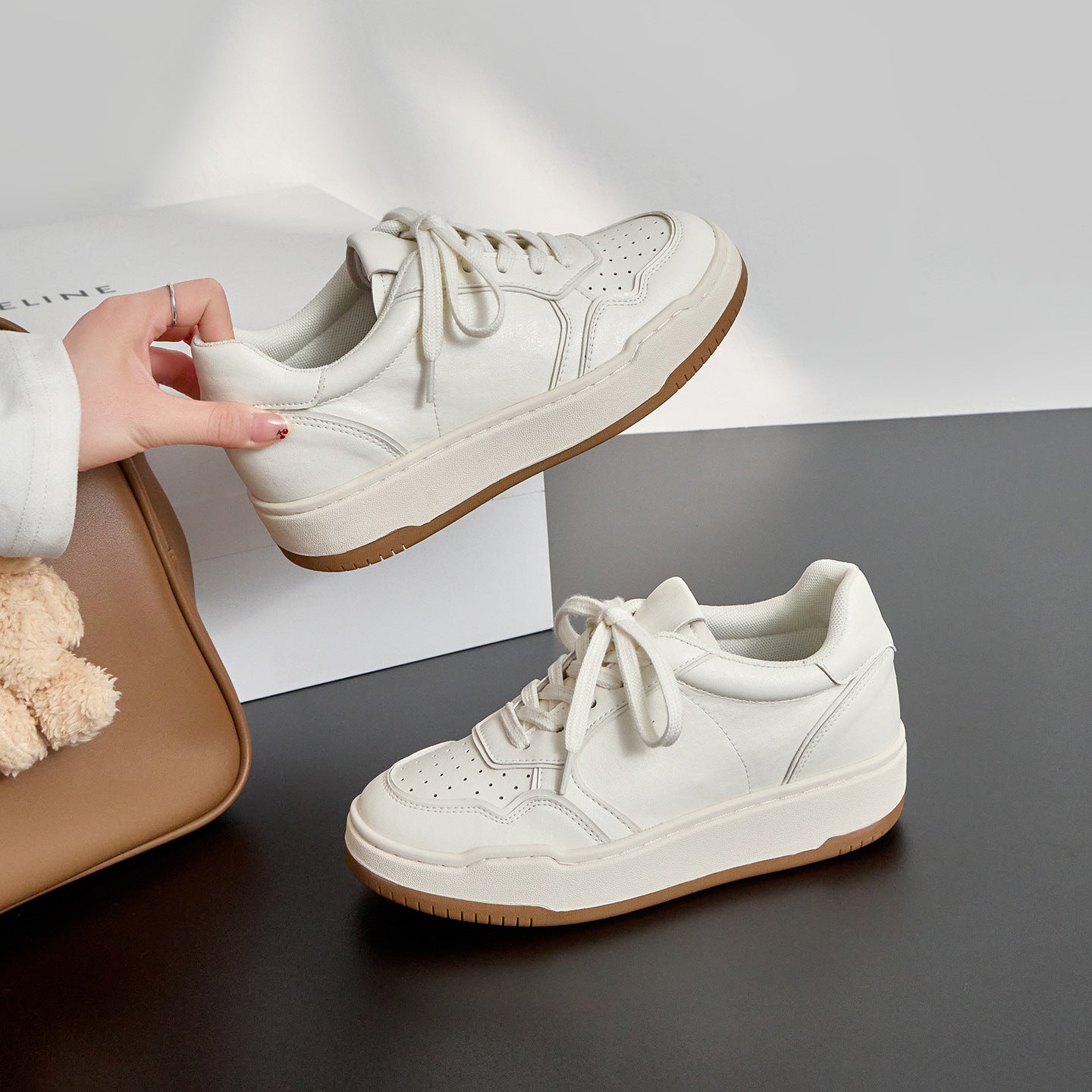 Women's Size Thick Bottom Hidden White Autumn Round Toe Sports Lace Women's Casual Shoes