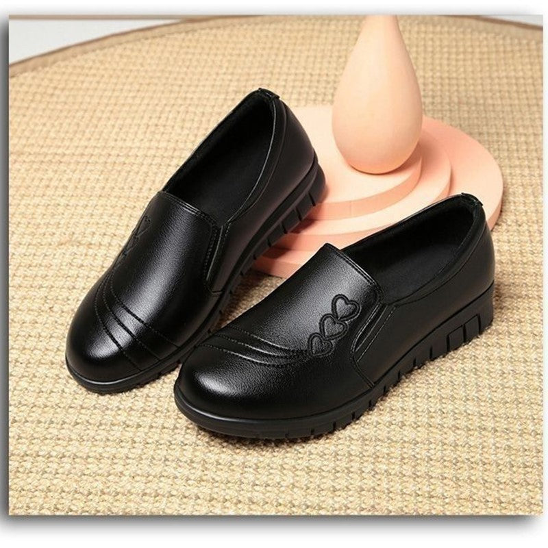 Women's Black Flat Bottom Slip On Mother Casual Shoes