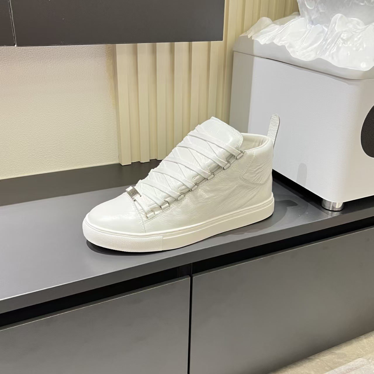 Men's Fashion Trendy Paris Vintage Genuine Men's Board Shoes