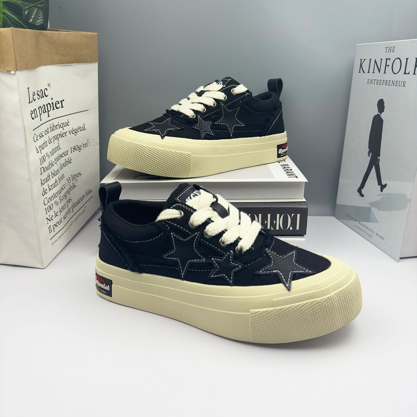 Men's Trendy Retro Embroidered Printed Versatile Skate Fashionable Korean Men's Canvas Shoes