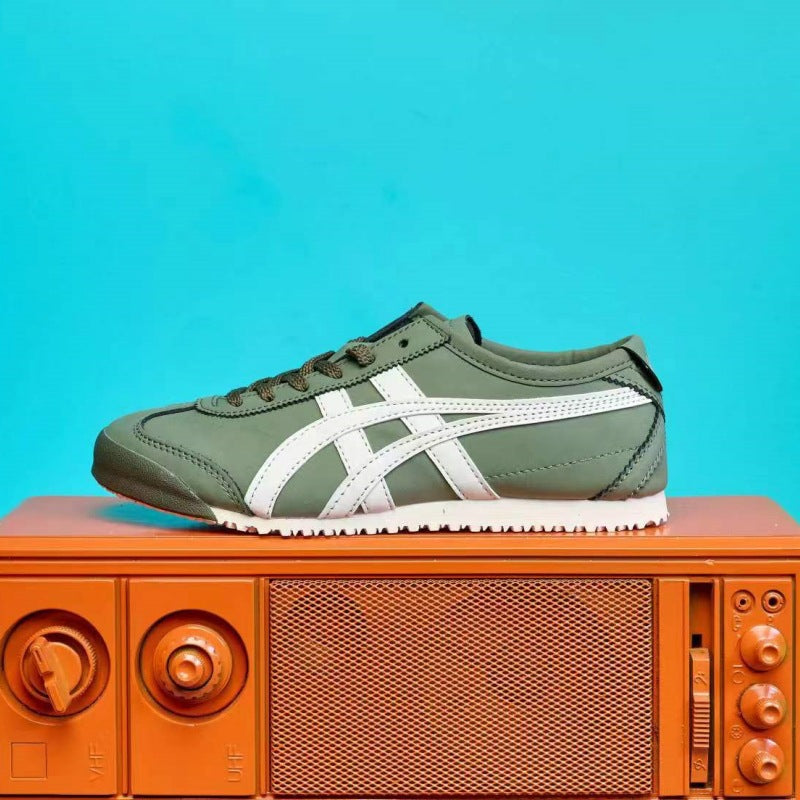 Women's & Men's Tiger Surface Flat Breathable Low Top Men's Board Shoes