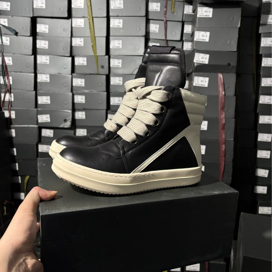 Men's Triangle Black White Thick Bottom Fashion Men's Board Shoes