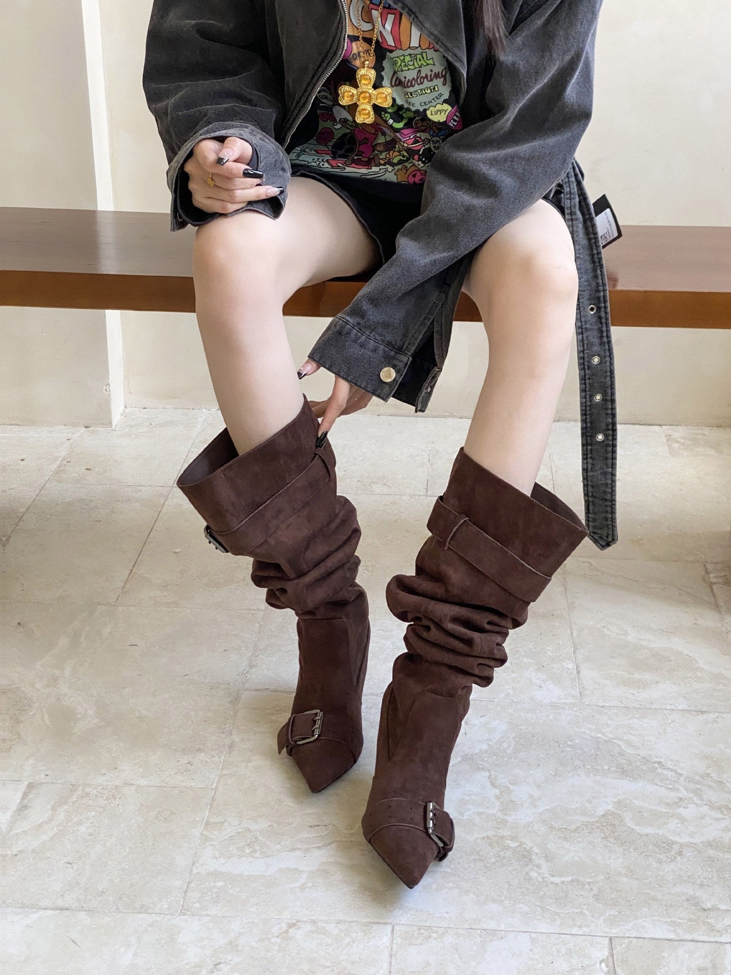 Women's Pointed Toe Stiletto Temperament Slimming French Fashion Sexy Women's Leather Boots