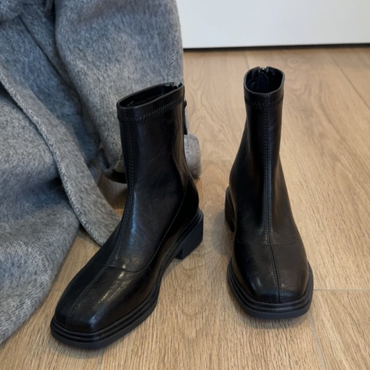 Women's Cowhide Version Genuine Chunky Booties Fleece-lined Black British Style Retro Boots